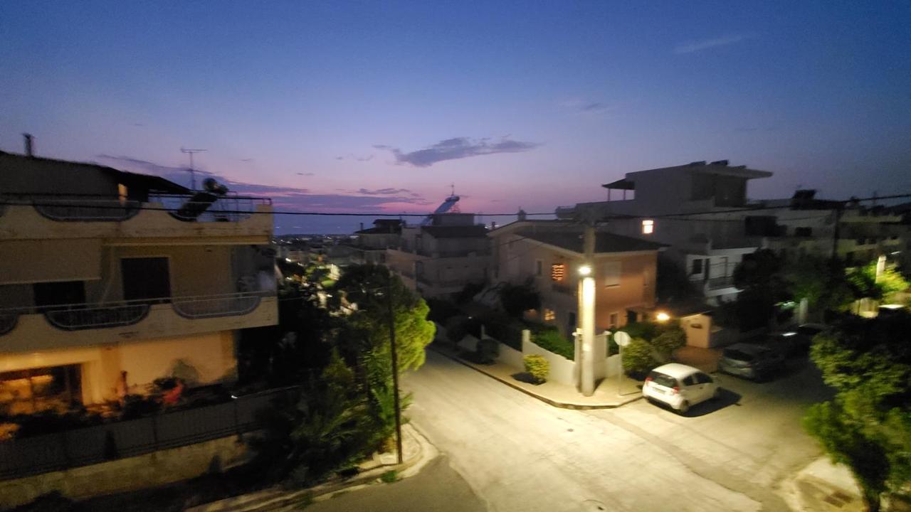 山脚下，舒适温馨海景公寓 Atene Esterno foto